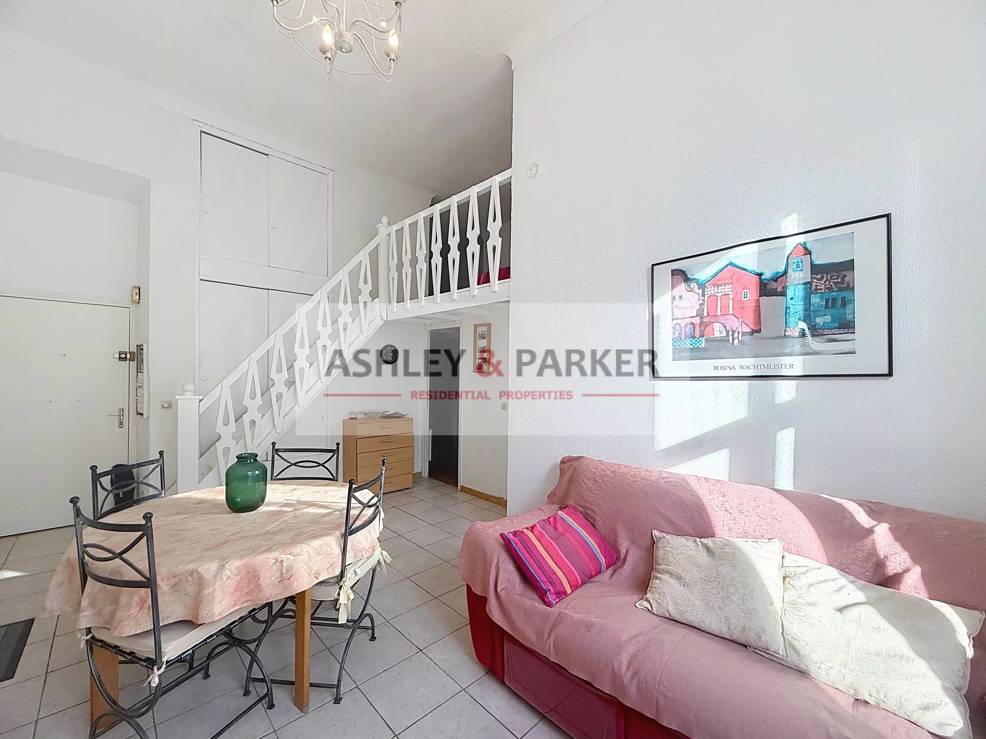 APPARTEMENT 2 PIECES