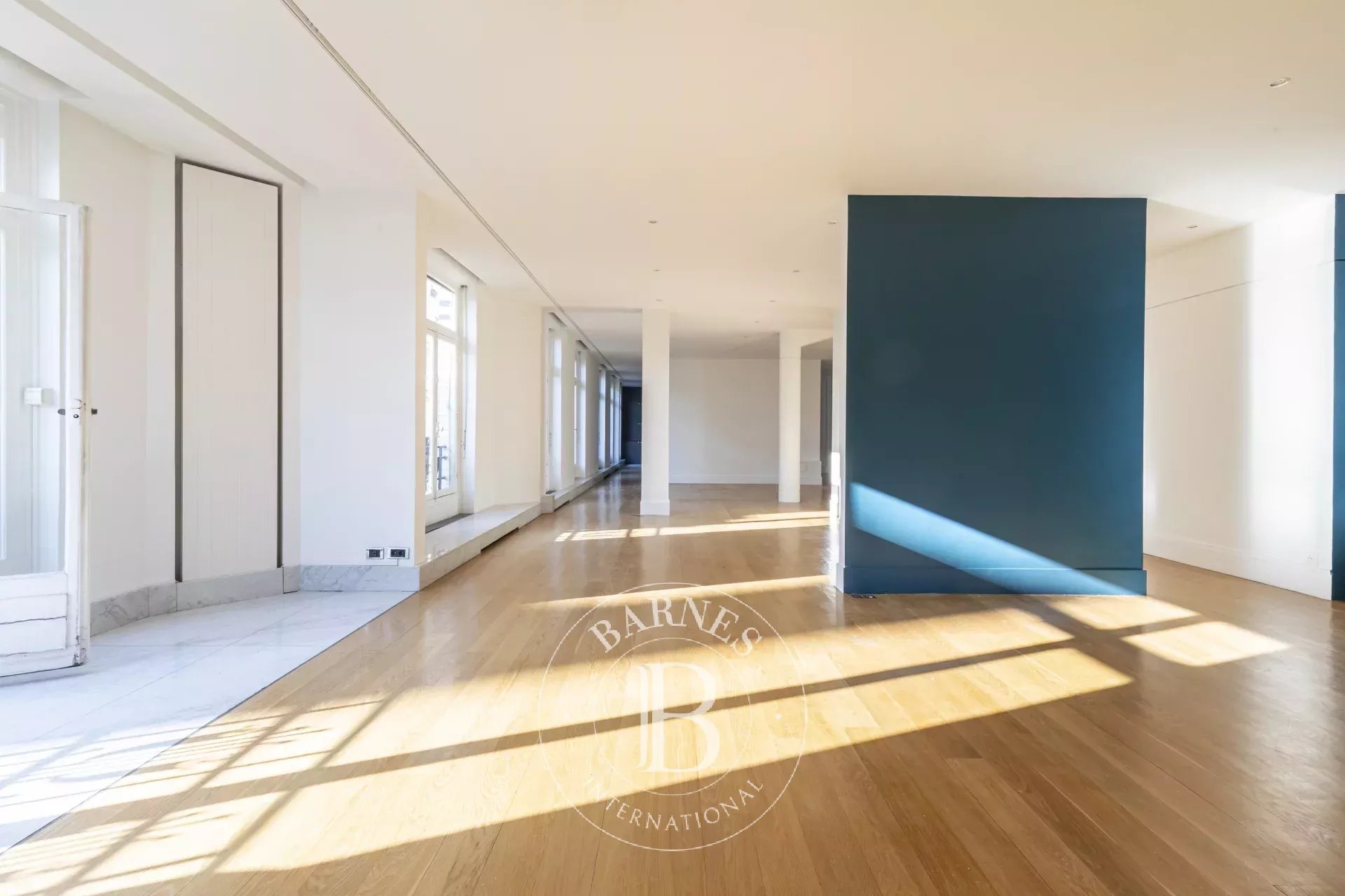 Daire Paris 6ème - picture 4