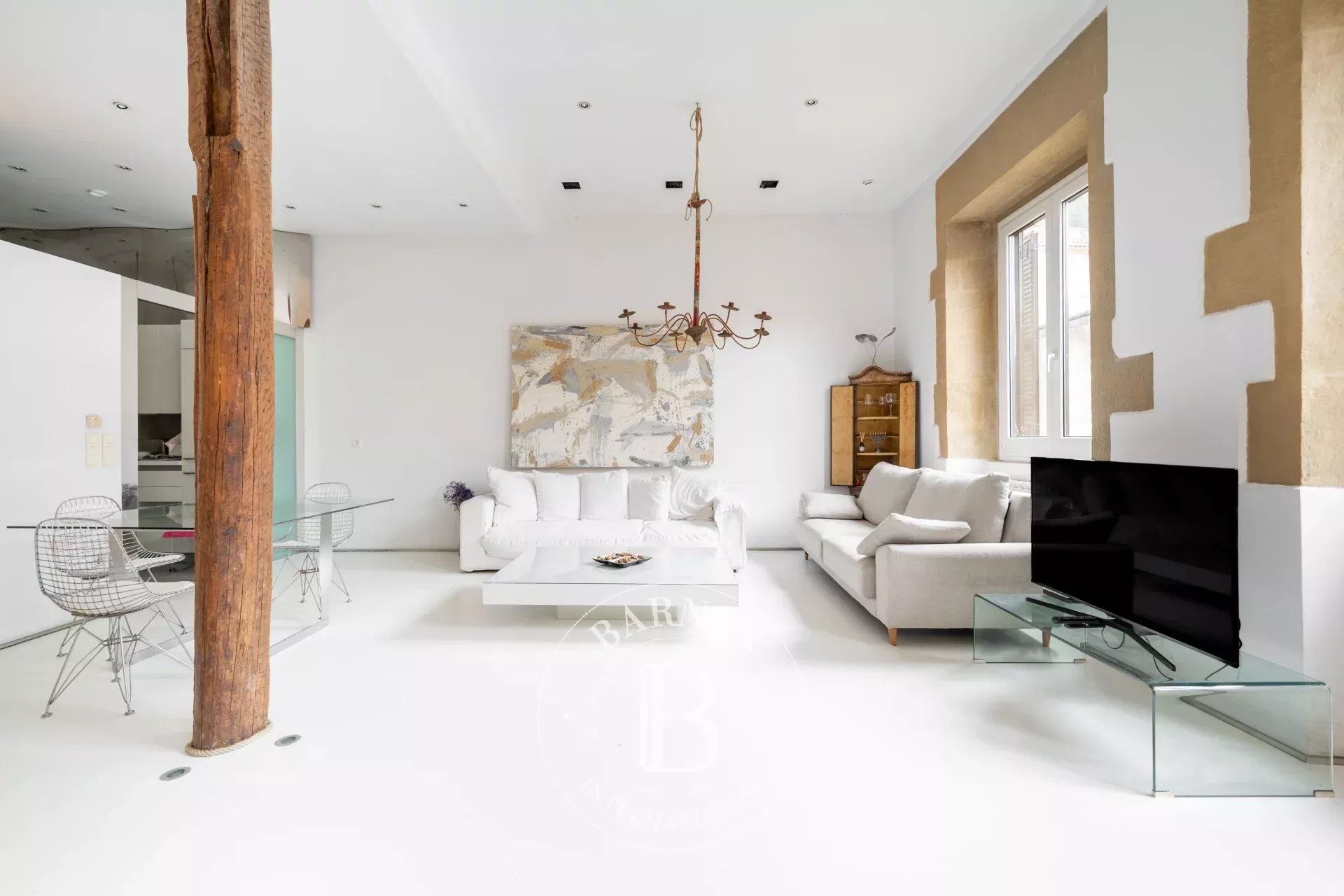 SAN SEBASTIÁN - Loft de diseño en edificio histórico en la Parte Vieja