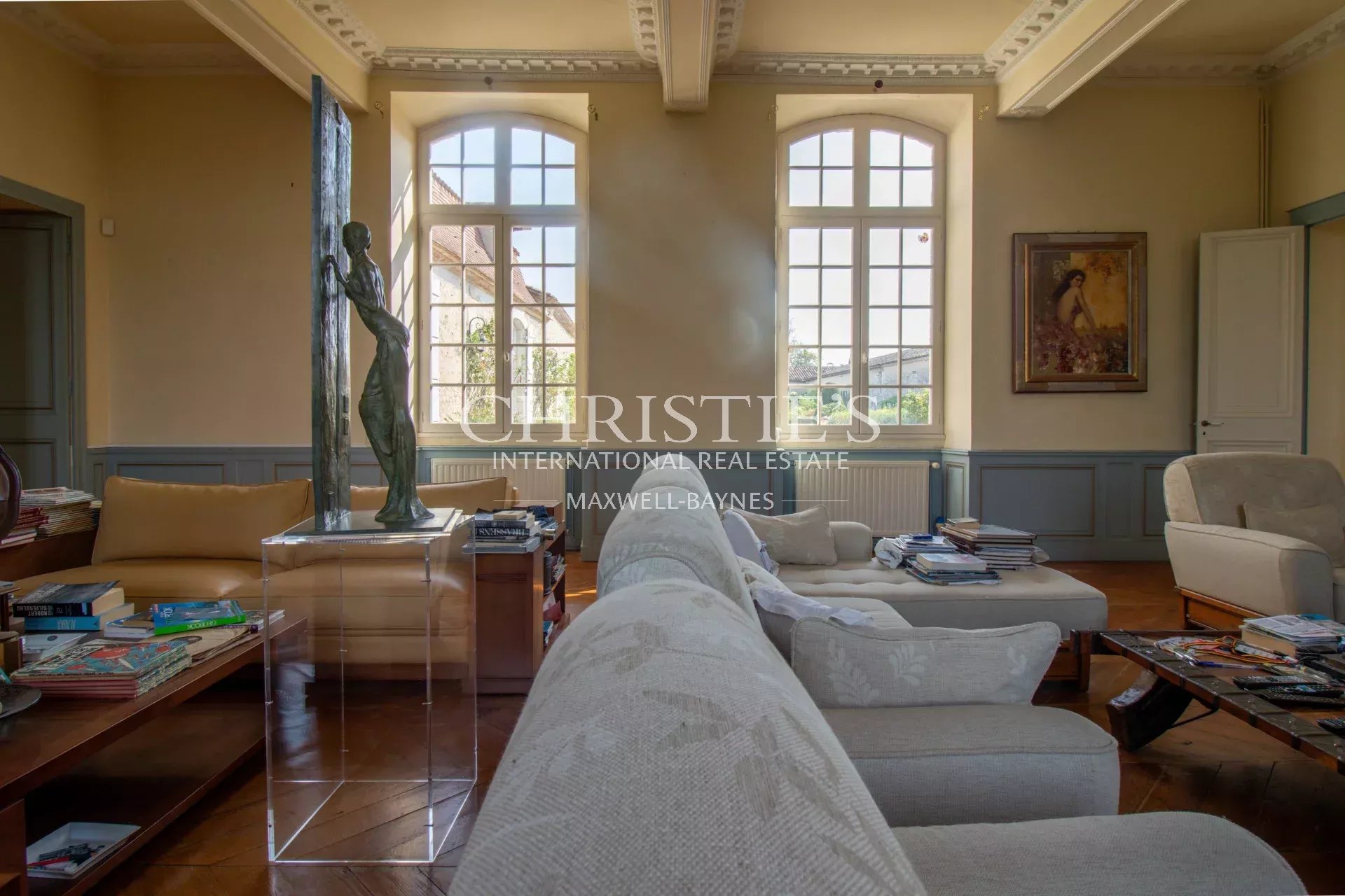 6 Bedroom Chateau's Image 6