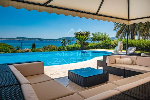 Villa with panoramic sea view over the village of Saint-Tropez — photo 4