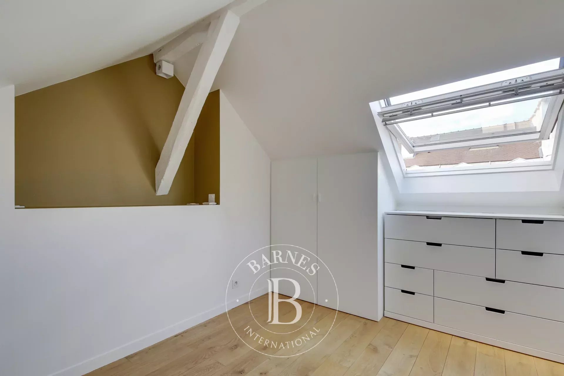 Daire Paris 7ème - picture 10