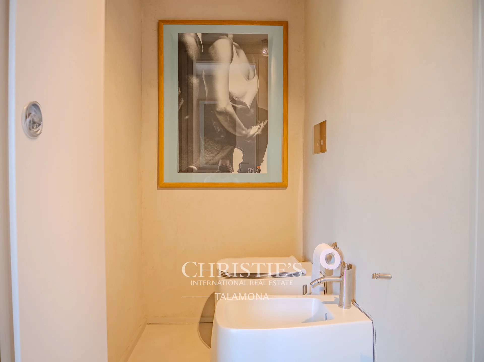 4 Bedroom Villa/Townhouse's Image 48