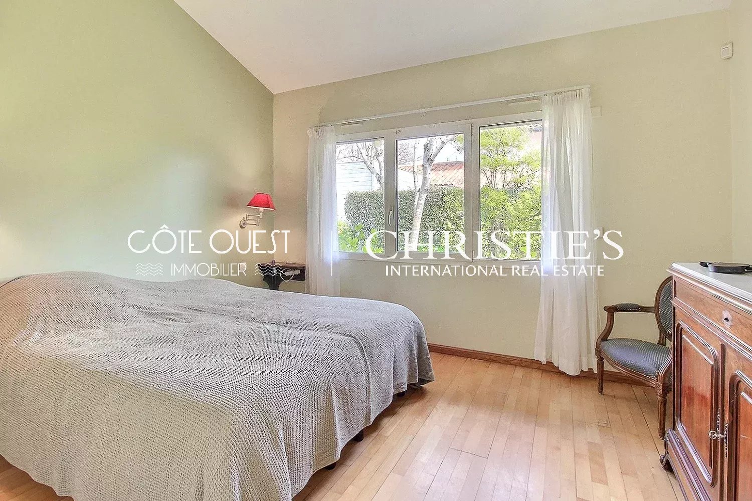 3 Bedroom Villa/Townhouse's Image 11