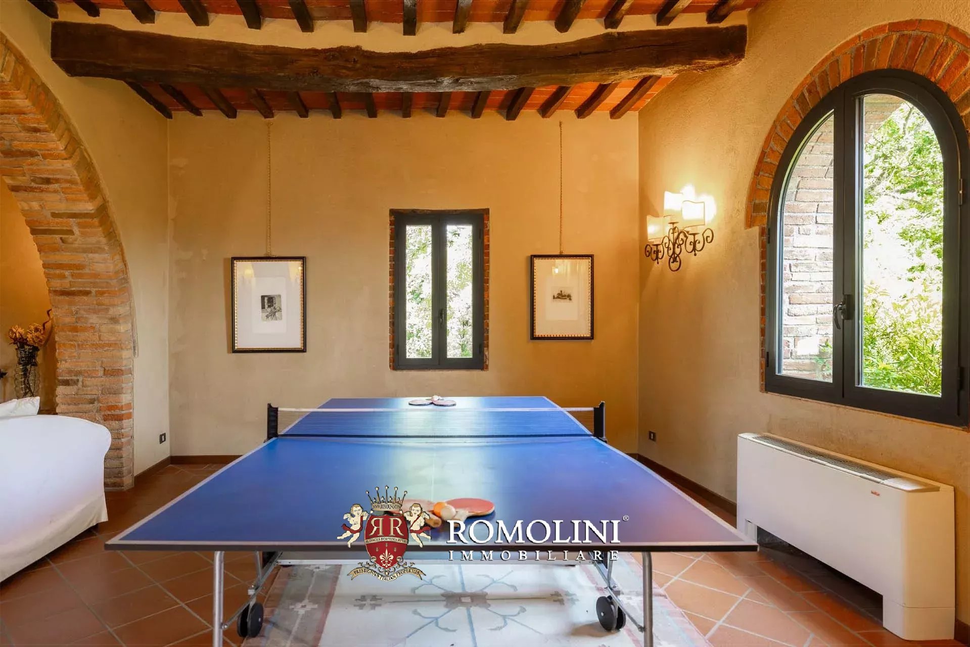 10 Bedroom Villa/Townhouse's Image 35