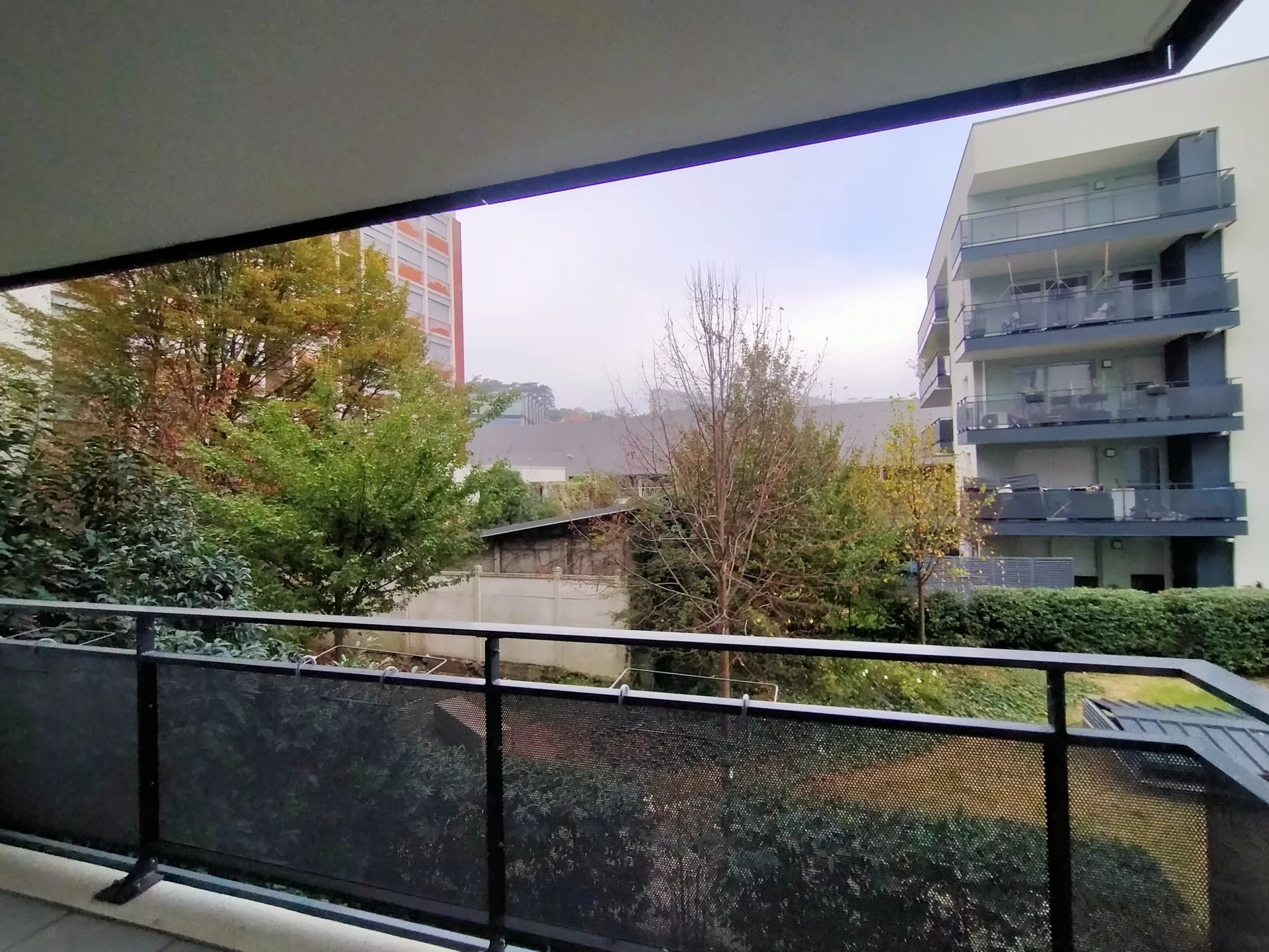 83176585 Location Lyon 9ème