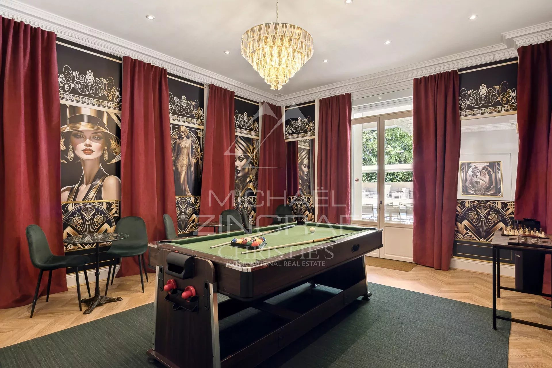 10 Bedroom Villa/Townhouse's Image 5