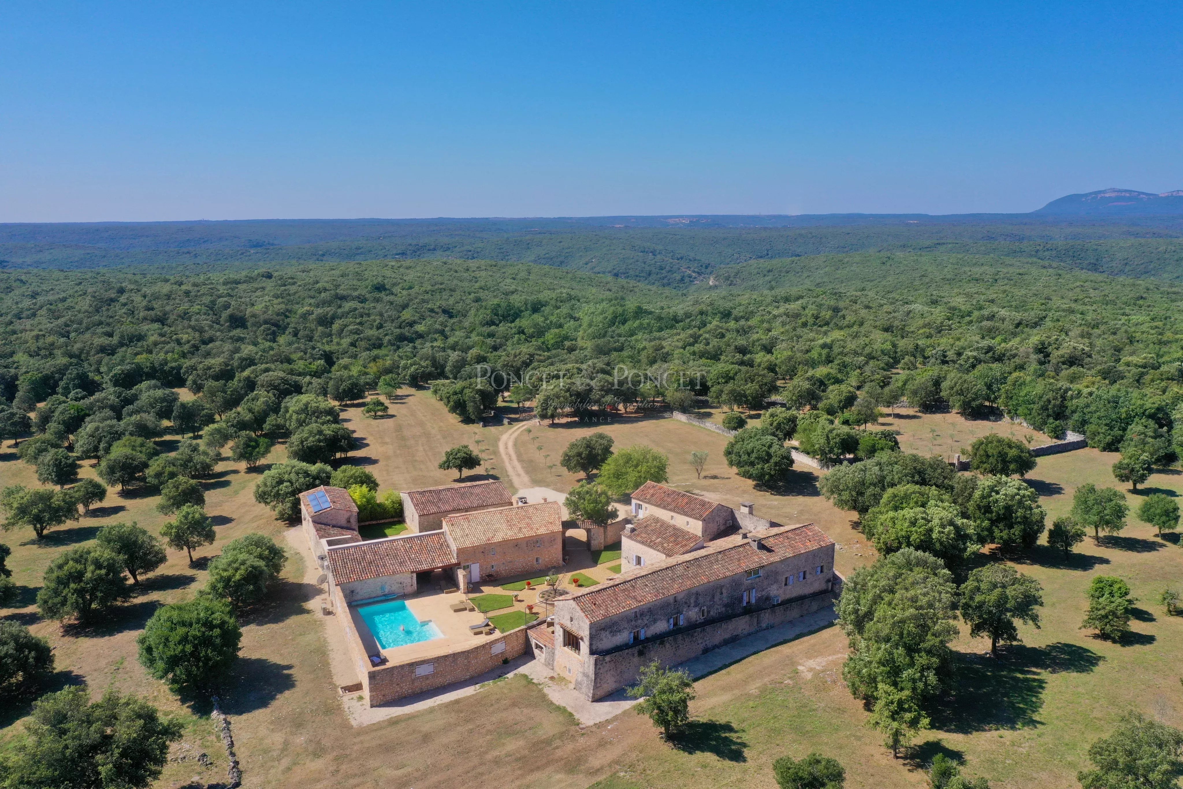 Agence immobilière de Poncet & Poncet