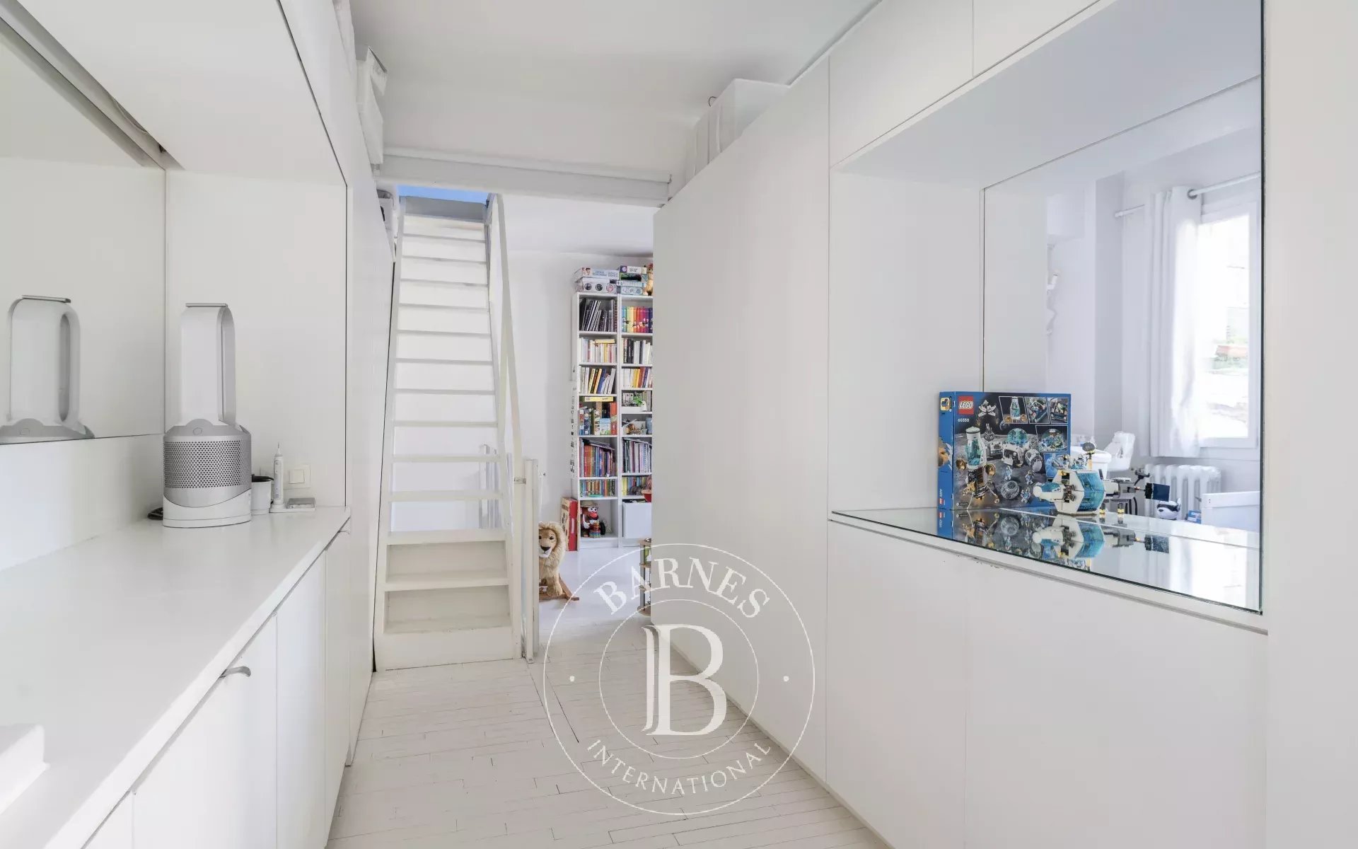 Daire Paris 18ème - picture 12