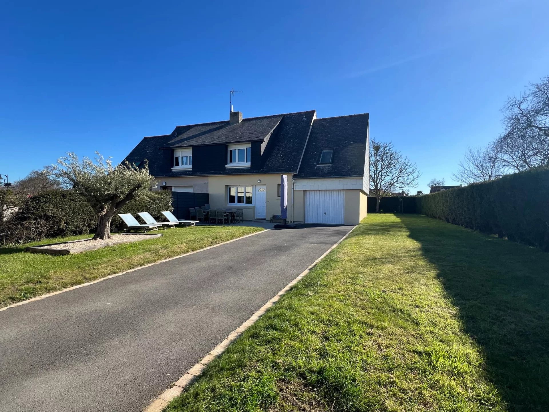 Agence immobilière de SARL IMMO EN COTE D'EMERAUDE