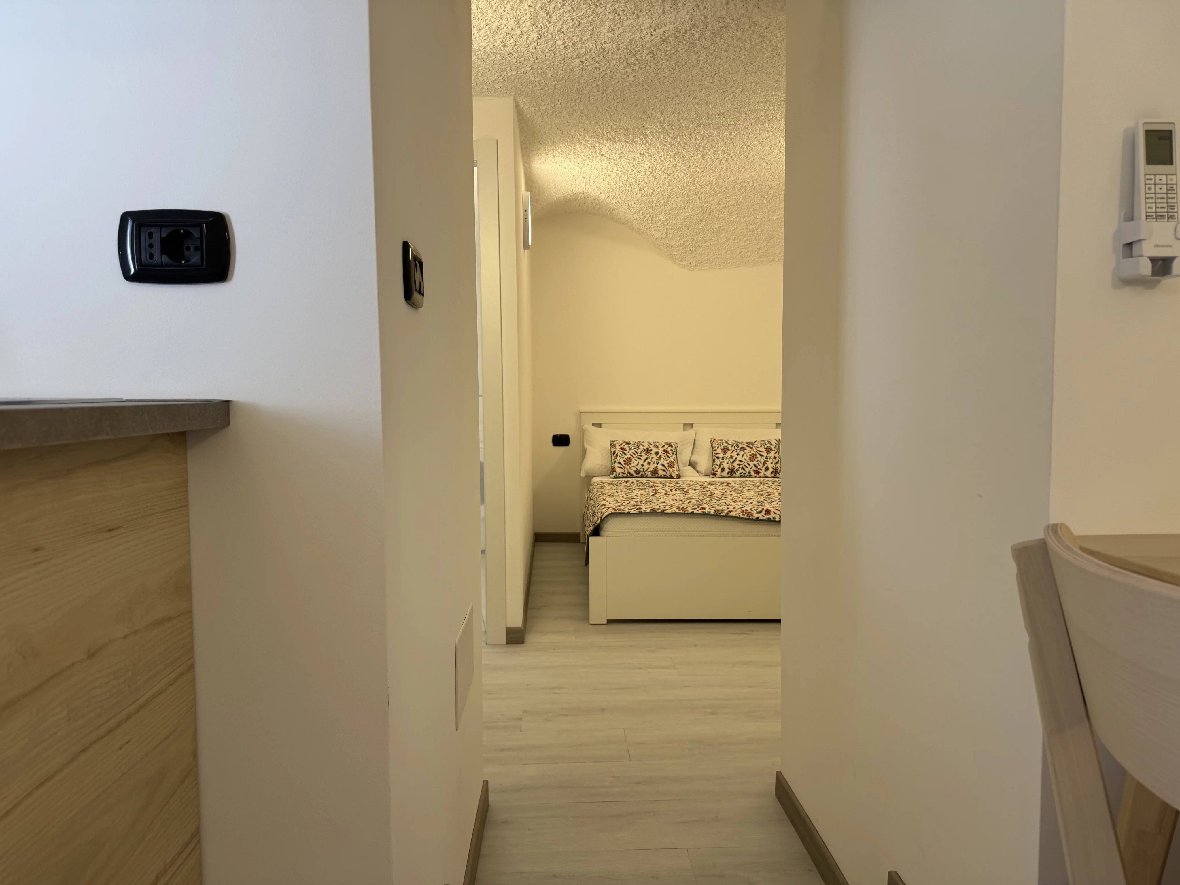 STUDIO APARTMENT RENOVATED IN THE CENTER — photo 19