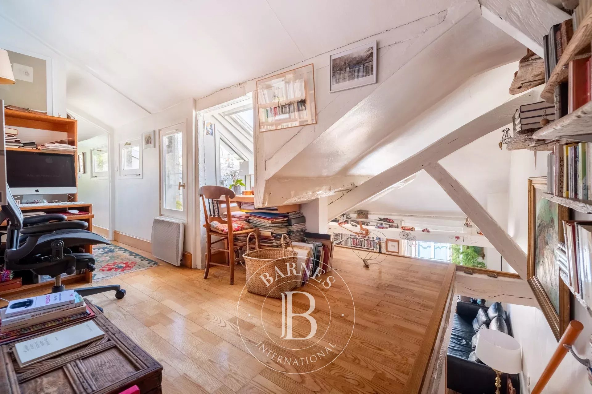 Daire Paris 4ème - picture 6