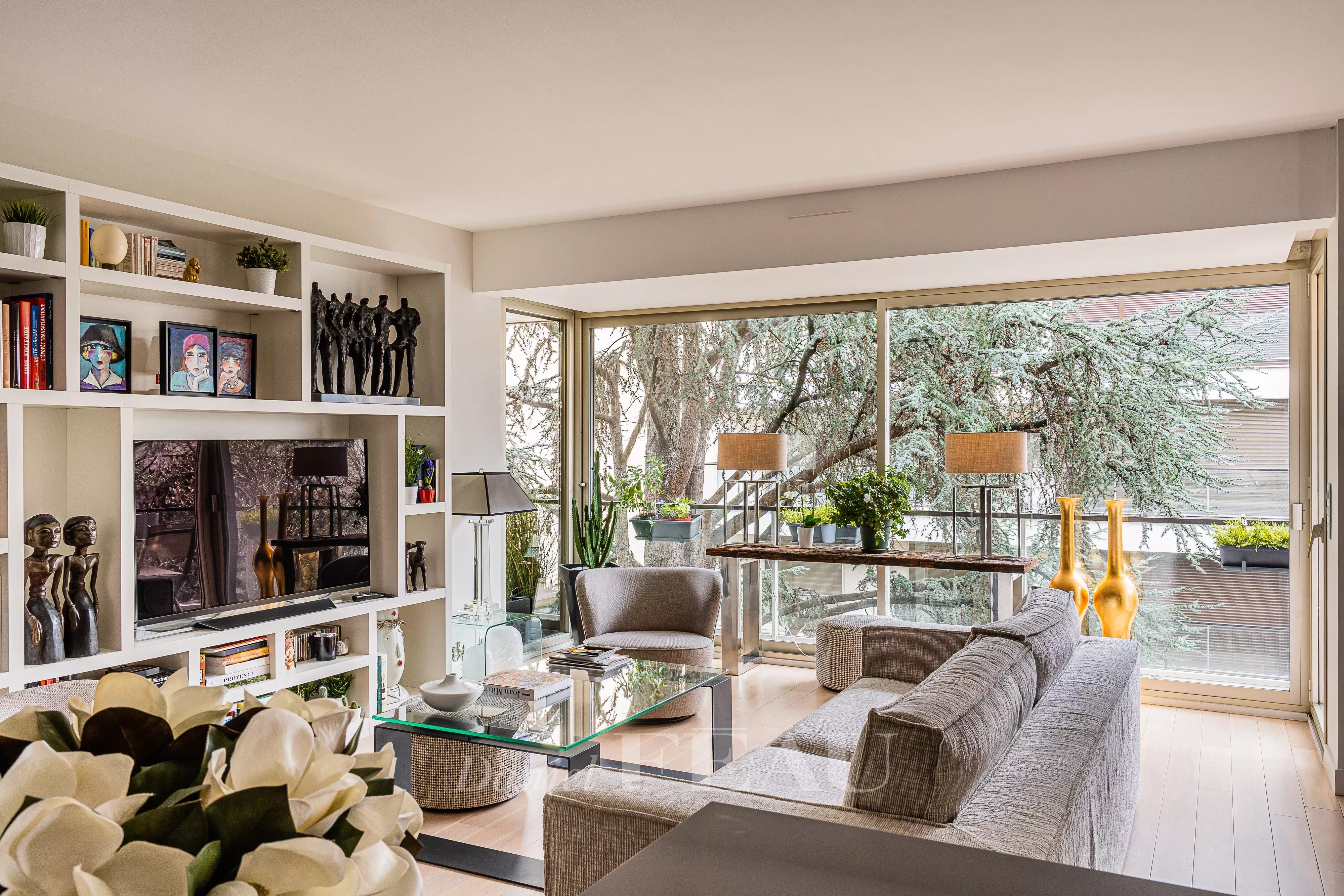Sale Apartment Neuilly-sur-Seine
