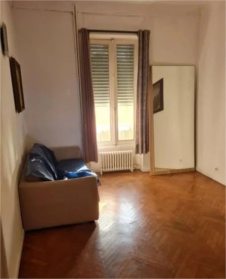 Au centre de Nice 43 m2 appartement avec parking