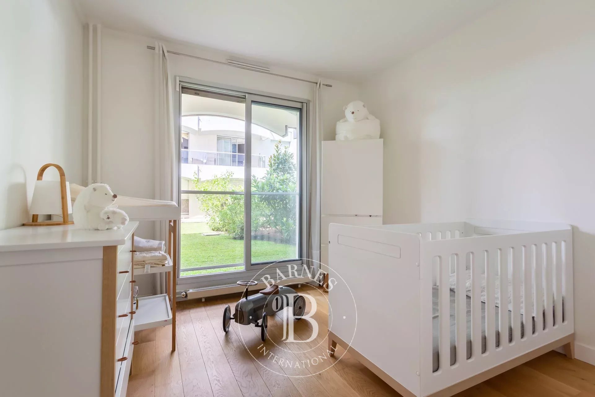 Daire Neuilly-sur-Seine - picture 4