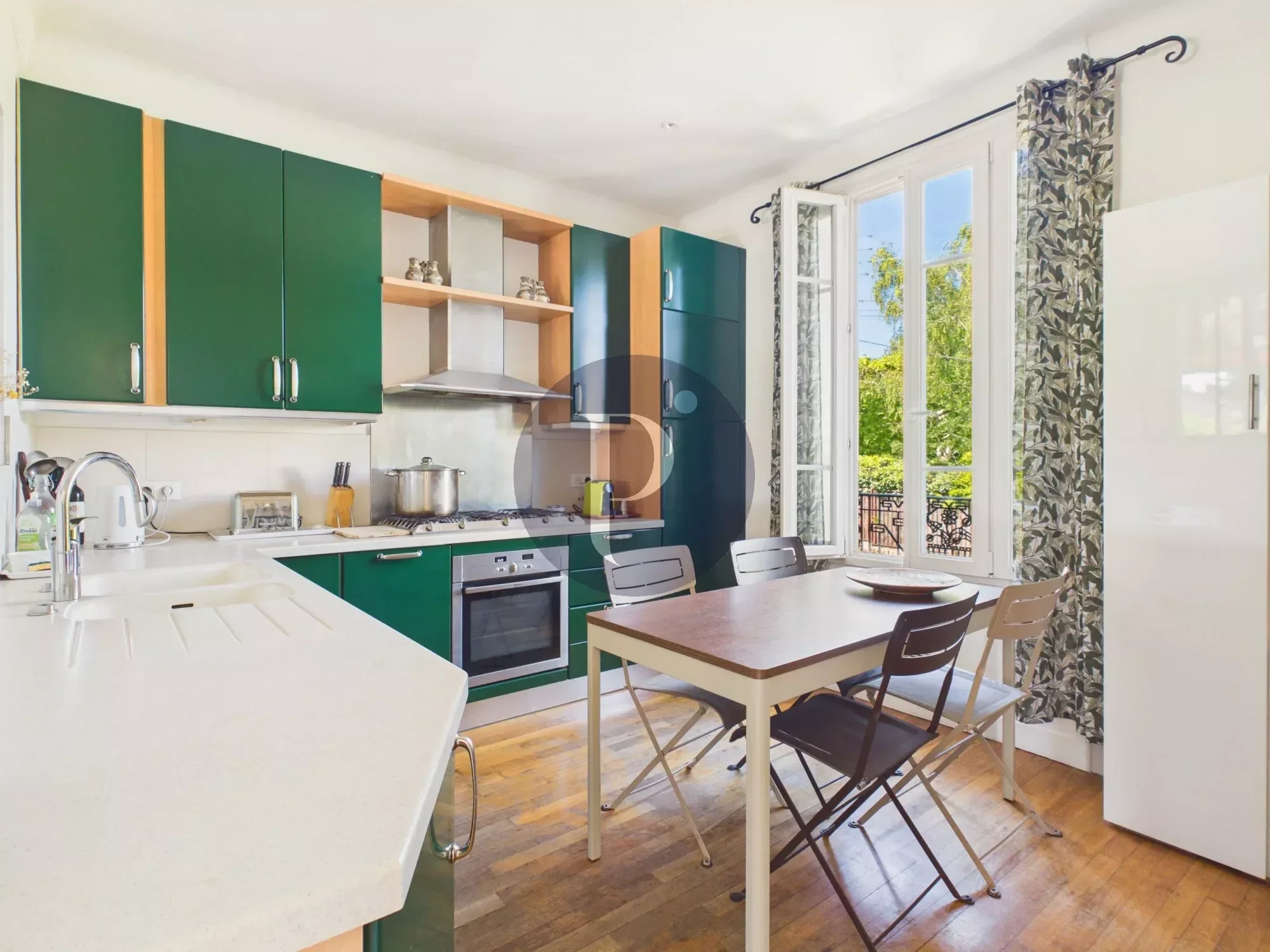 vente-maison-8-pieces-verrieres-le-buisson-86964081