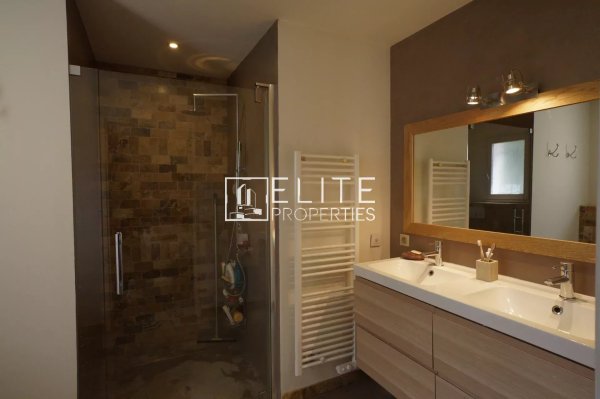 9 ROOMS VILLA OF 200 m² + POOL MOUANS-SARTOUX — photo 7