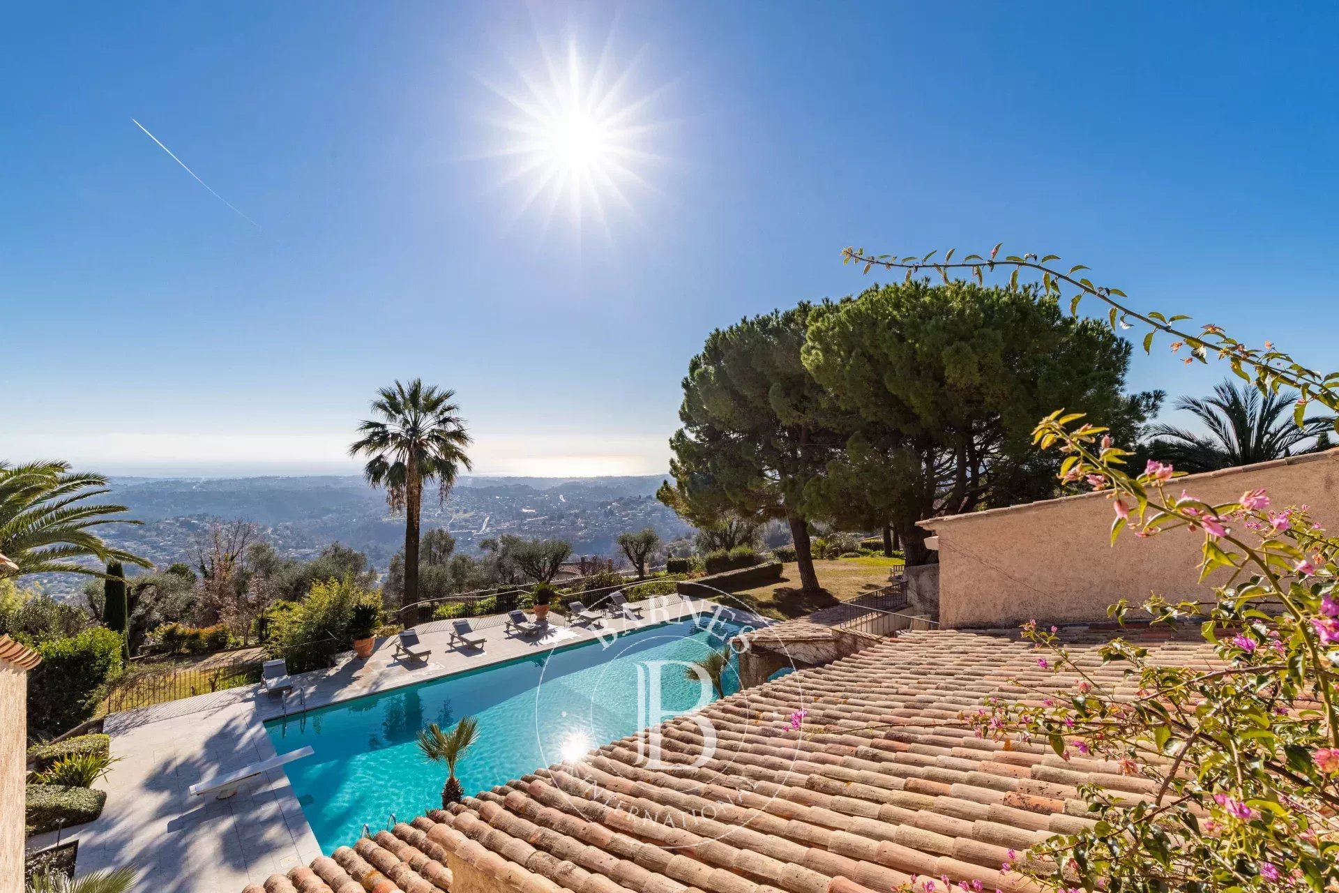 Exceptional domaine with 180° sea and mountain view - picture 22 title=