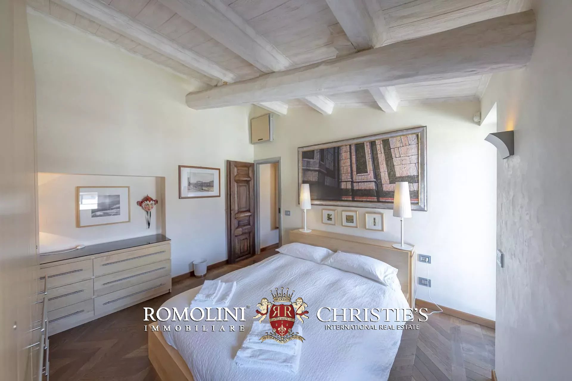 4 Bedroom Apartment/Flat's Image 30