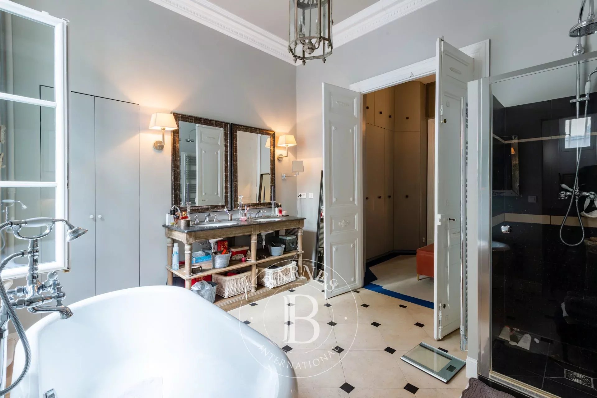 Paris 16 - Exclusive - Spontini/Foch - 3-bedroom apartment - picture 11