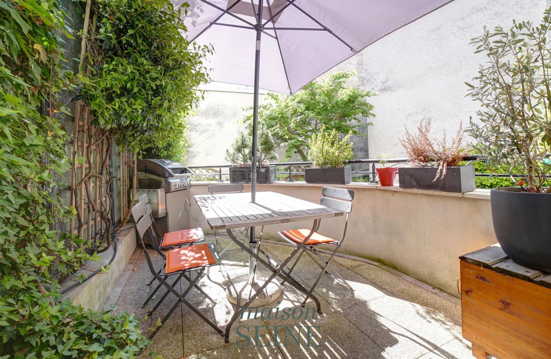 Agence immobilière de 