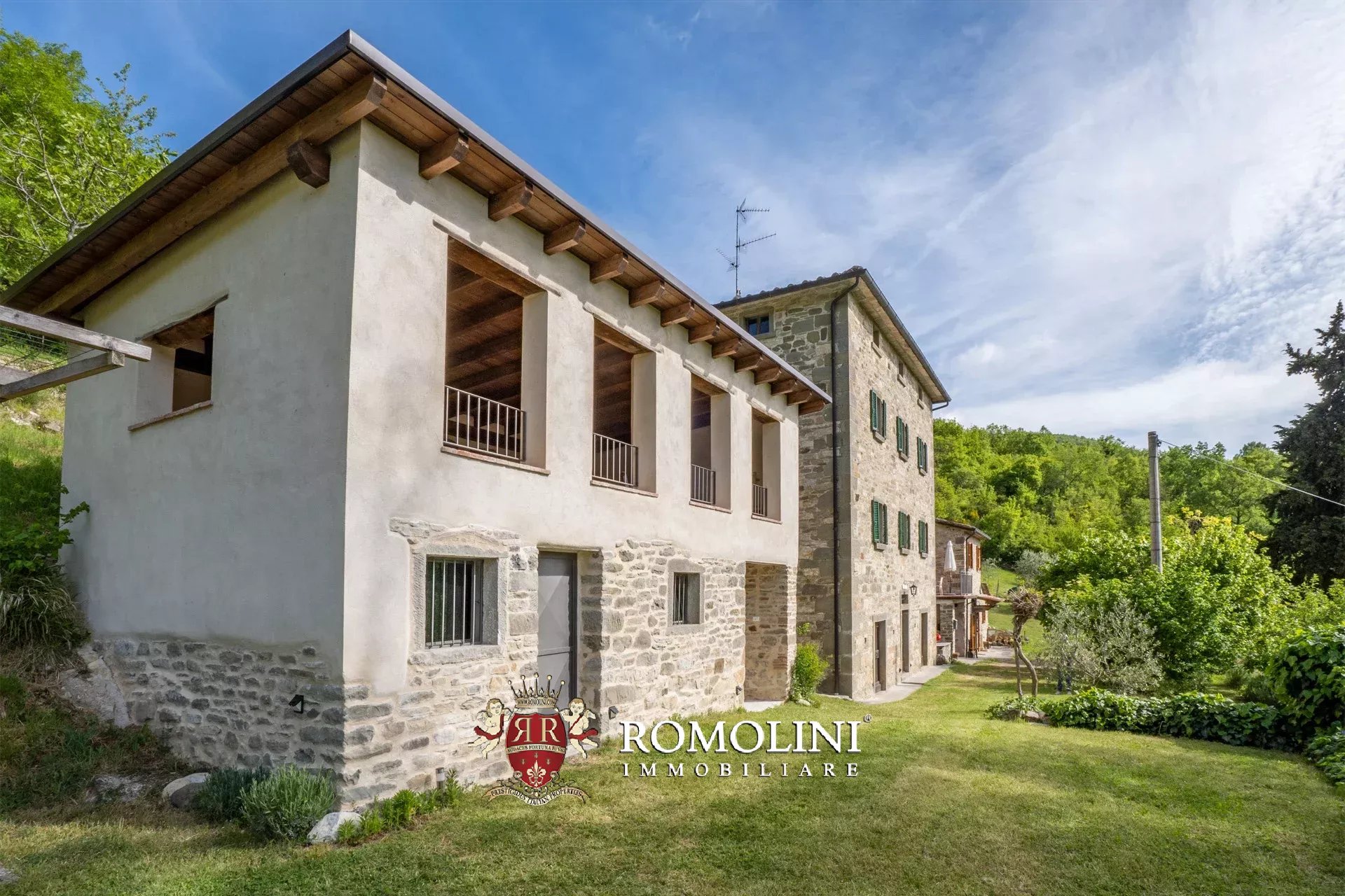 6 Bedroom Villa/Townhouse's Image 14