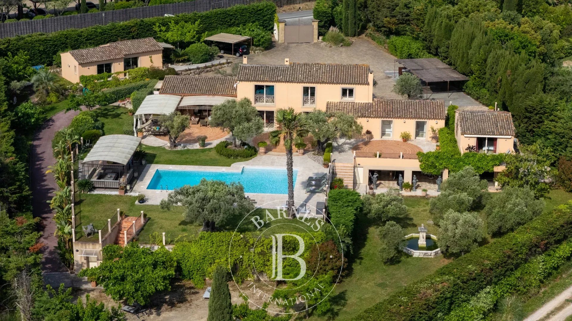 Maison Saint-Tropez  -  ref 86935690 (picture 1)