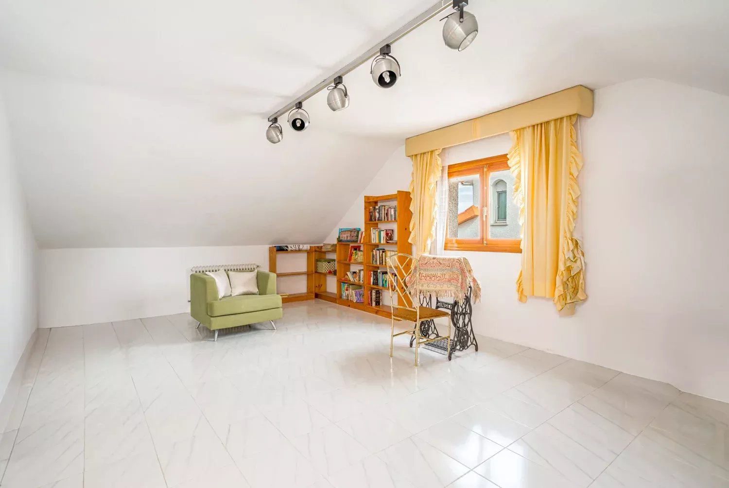 Ev Pozuelo de Alarcón - picture 31