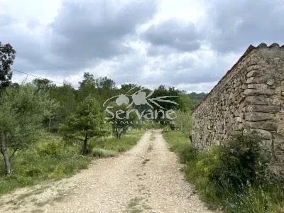 MAGNIFICENT 18TH CENTURY FARMHOUSE