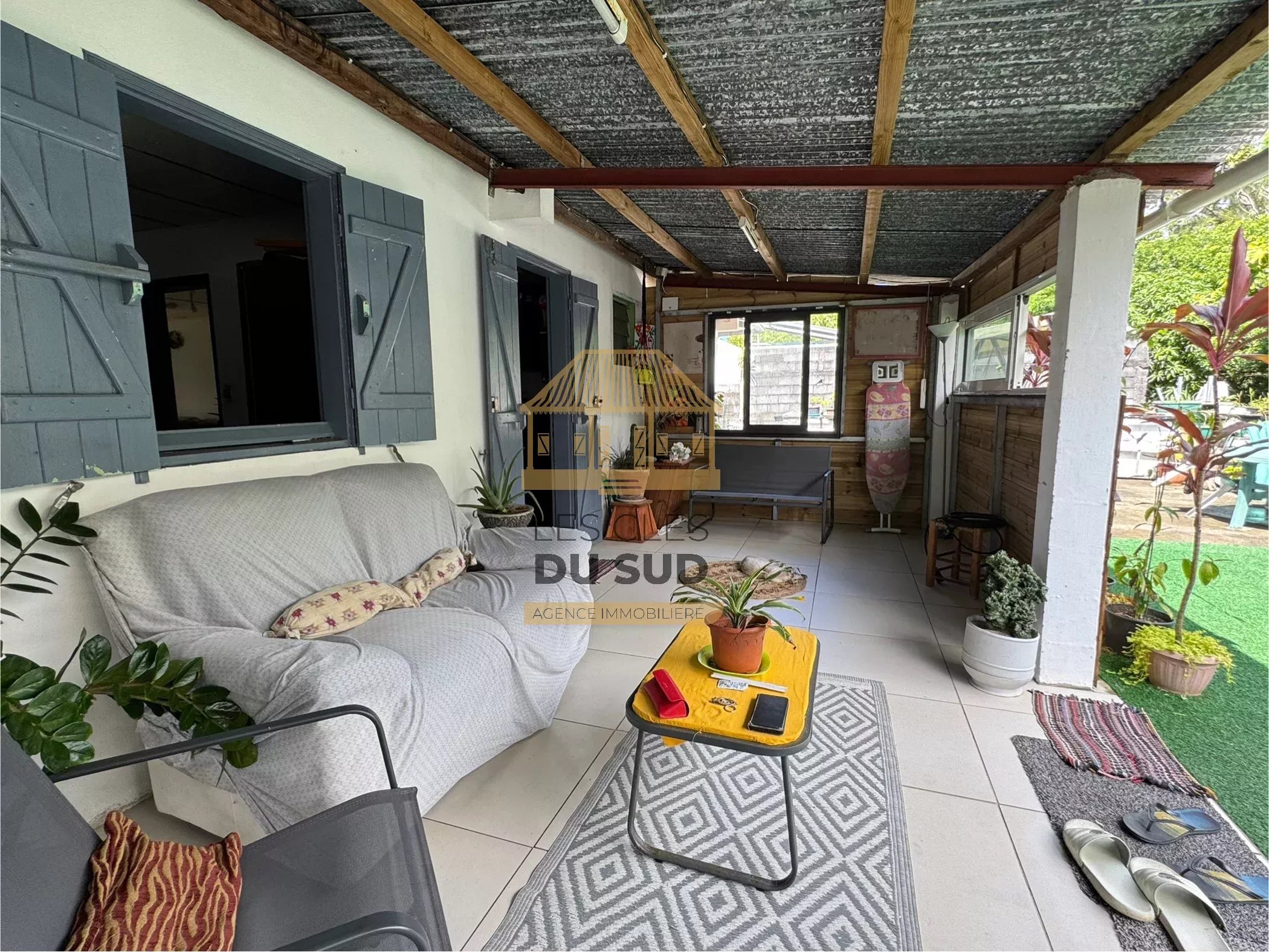 MAISON CRÉOLE DE PLAIN-PIED – SAINT-PHILIPPE – CALME ABSOLU ET POTENTIEL RARE