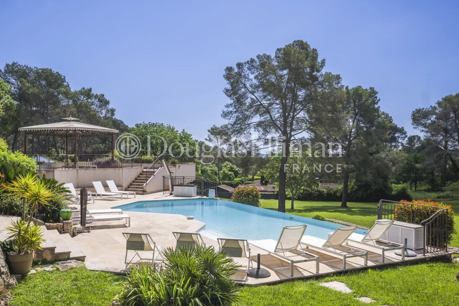 MOUGINS – Propriété de prestige avec potentiel équestre - Image nᵒ3