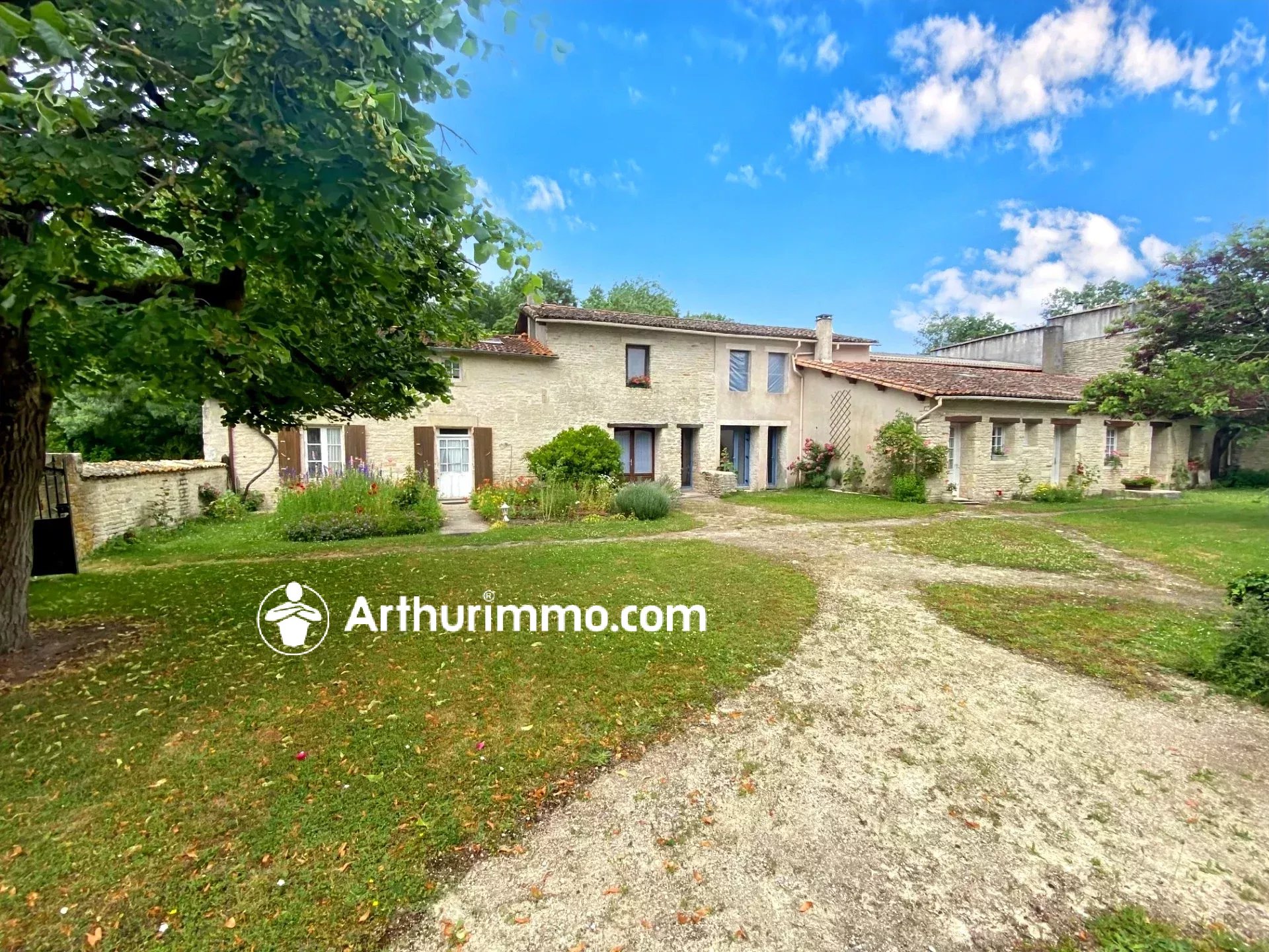 Agence immobilière de EURL MATHA-IMMO