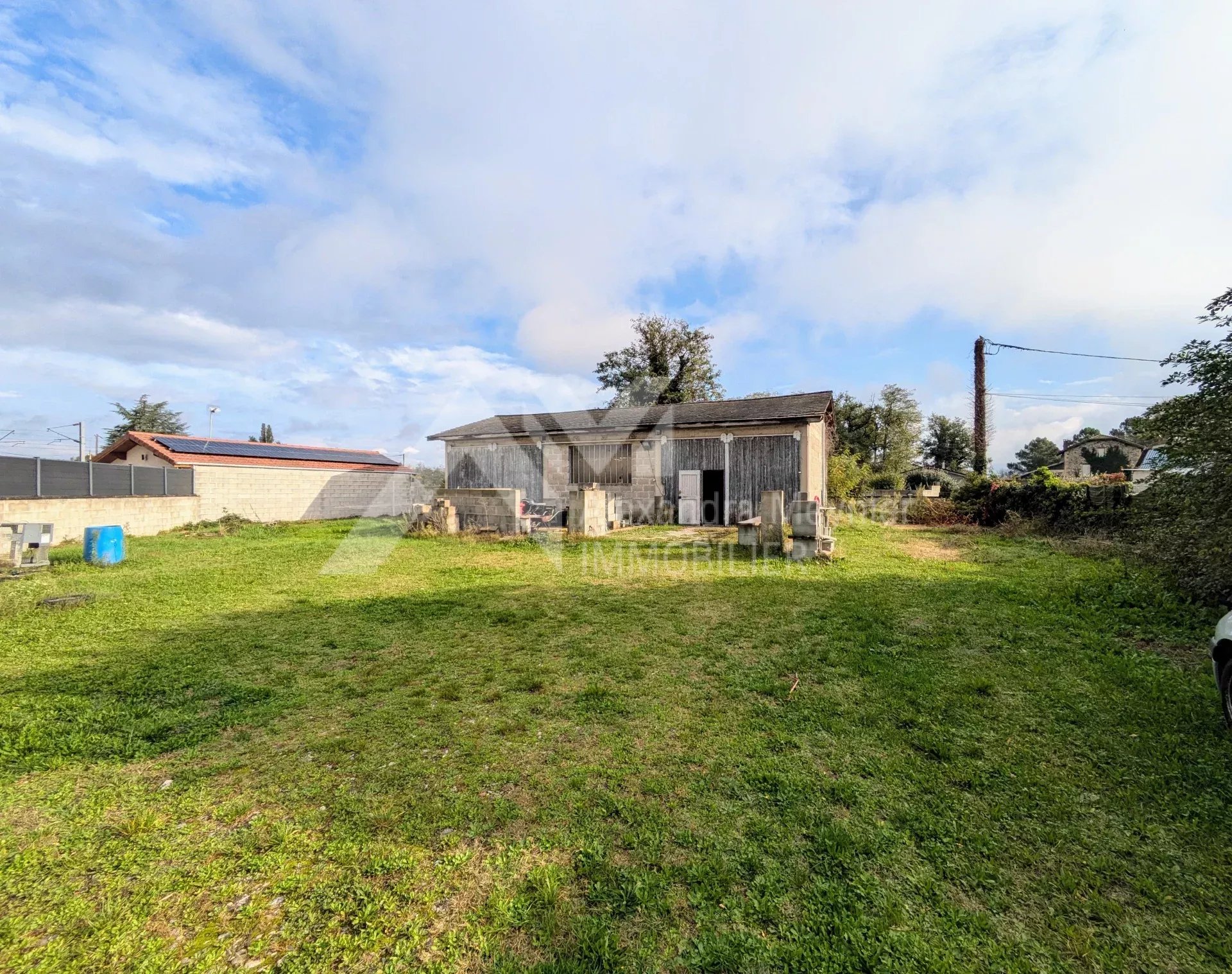 Agence immobilière de 