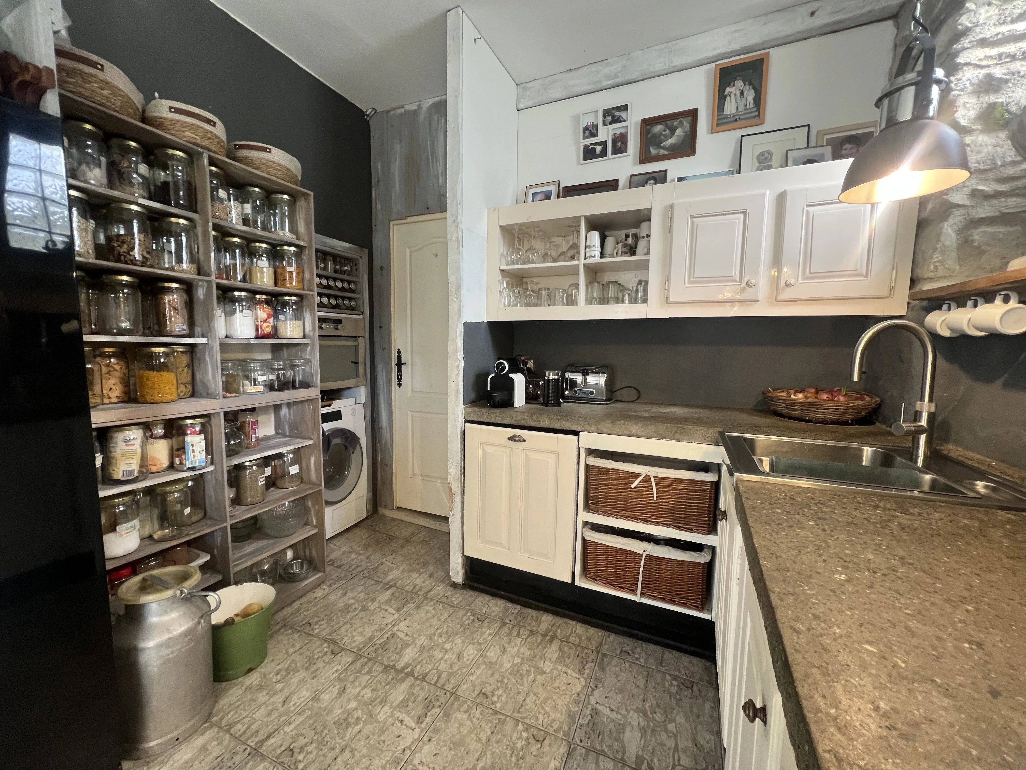 Castle for sale Saint-Béat, Haute-Garonne