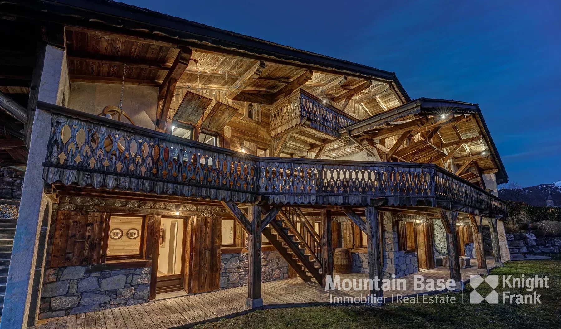 Photo of Luxury 5 bedroom chalet in Montriond