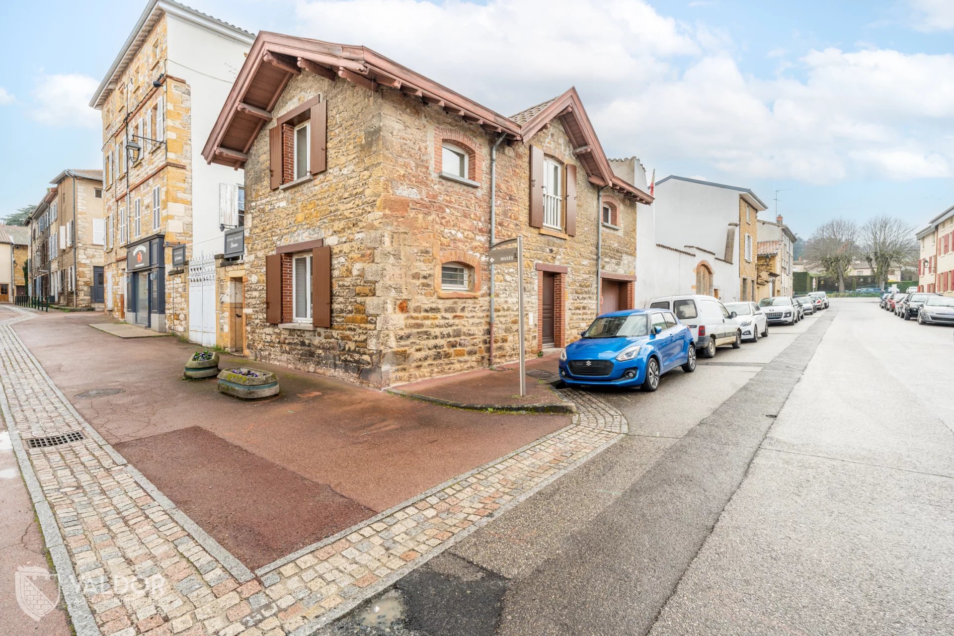 Maison de village de 84 m² avec garage