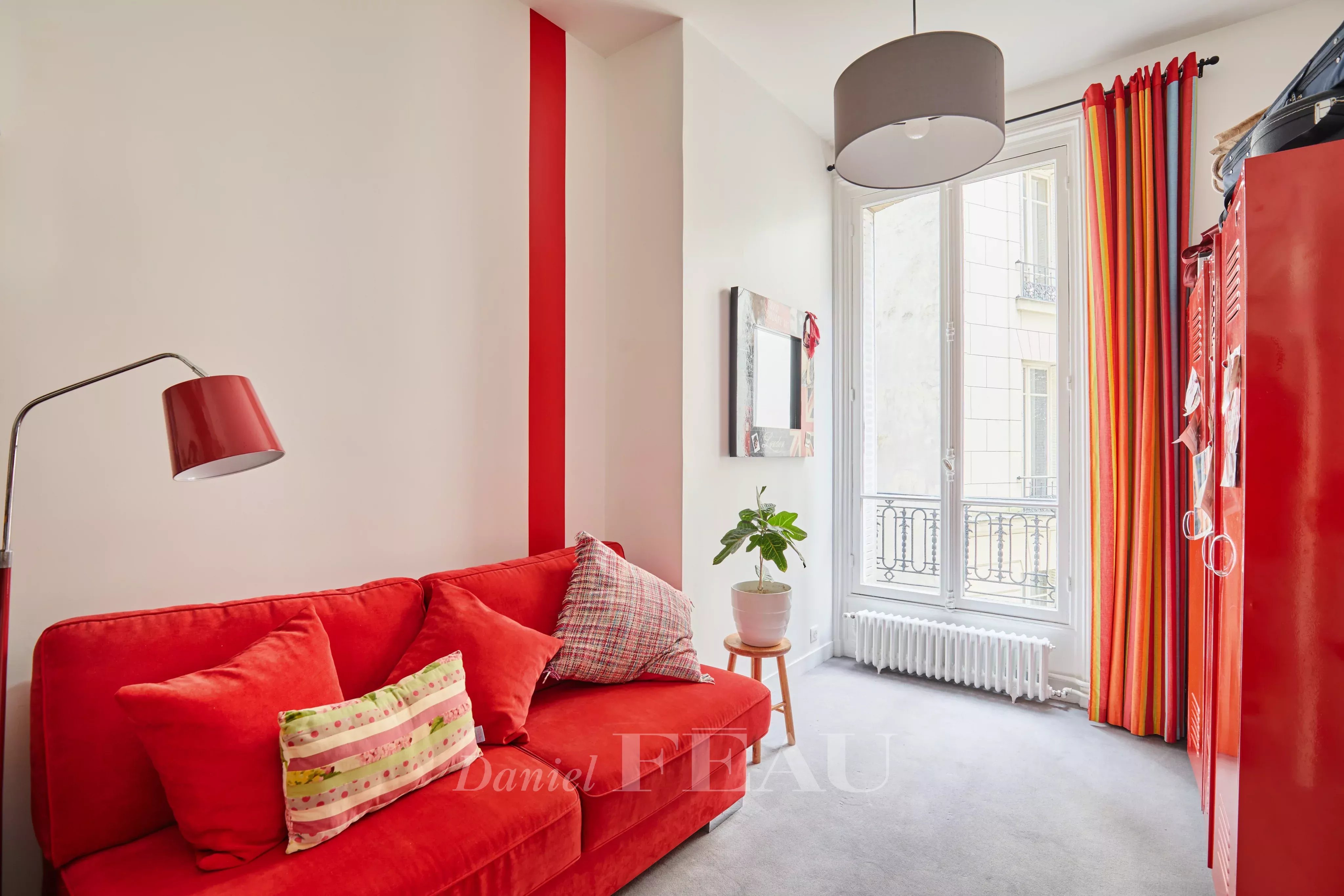 Sale Apartment Paris 16th