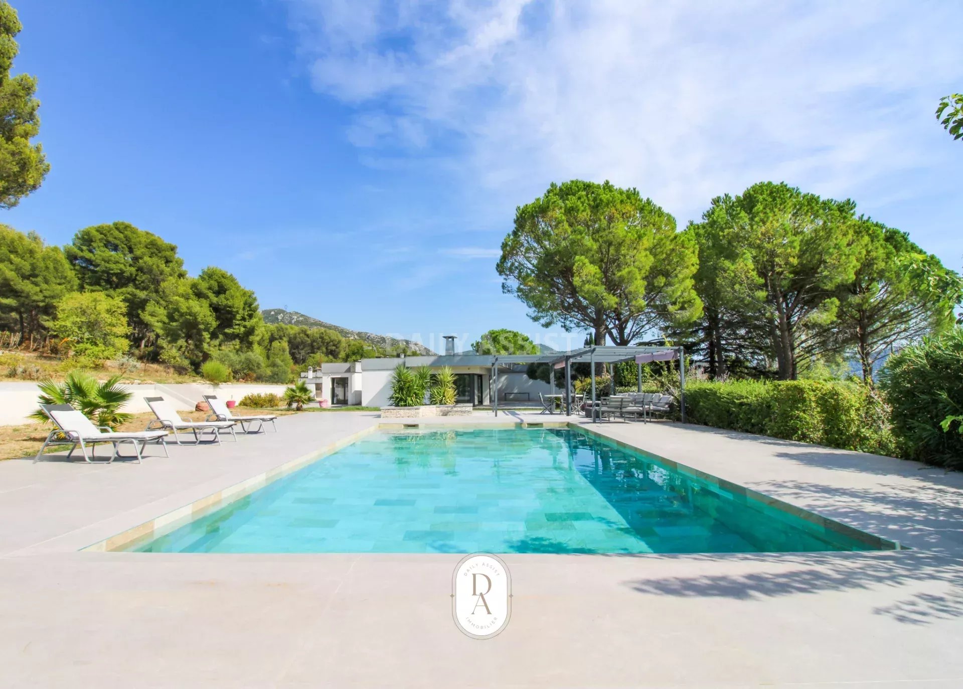 Agence immobilière de 