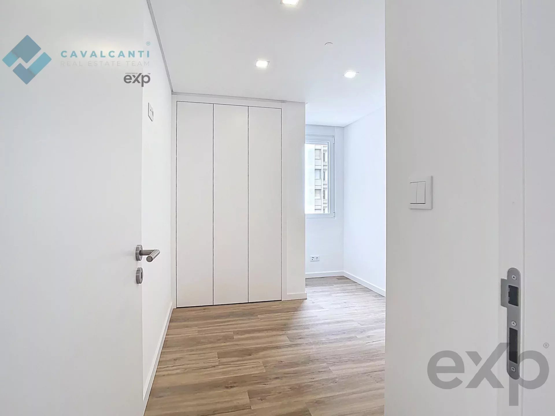 4 bedroom apartment in Alfragide Towers - Ready to move into 86367300 image 12