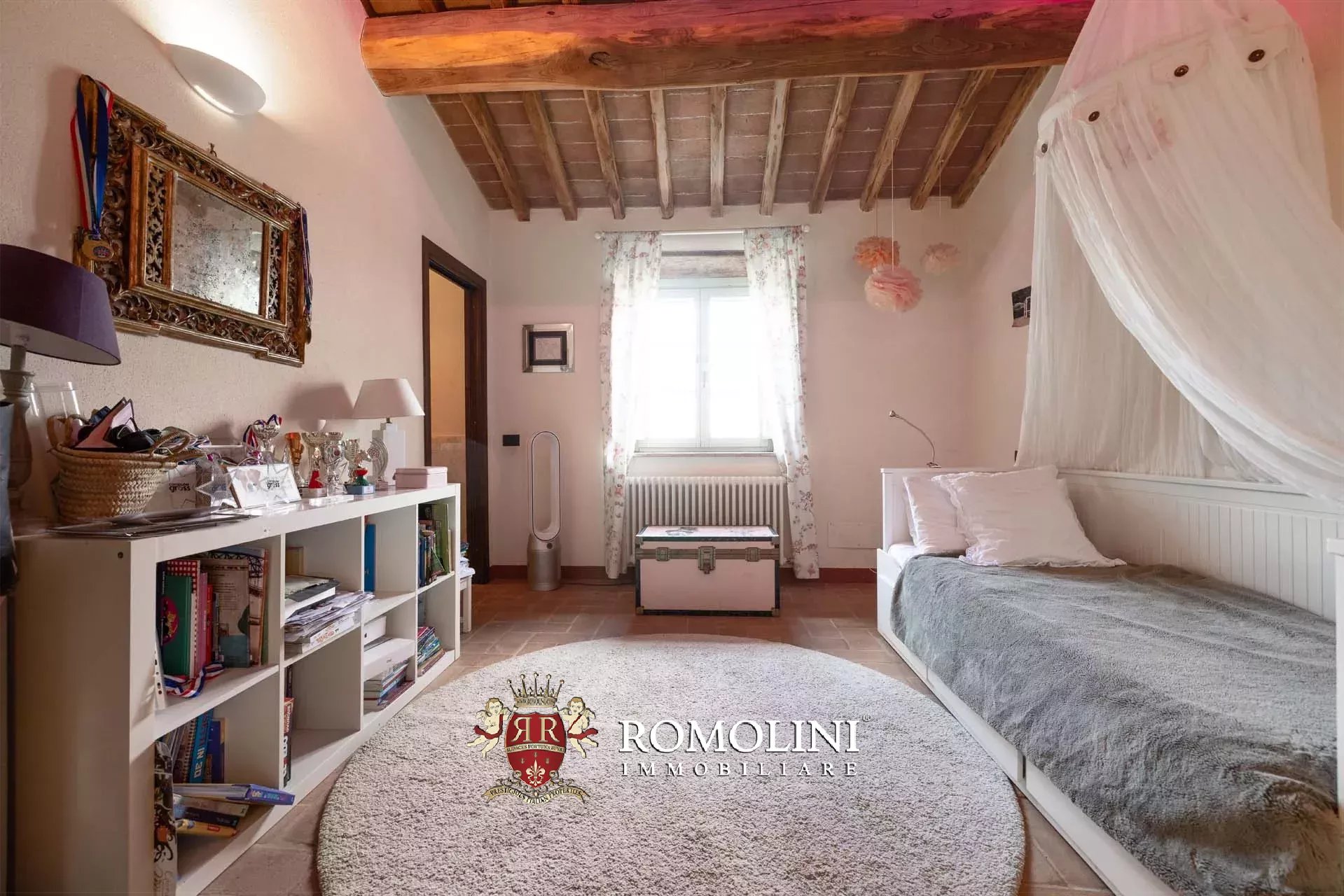 6 Bedroom Villa/Townhouse's Image 61