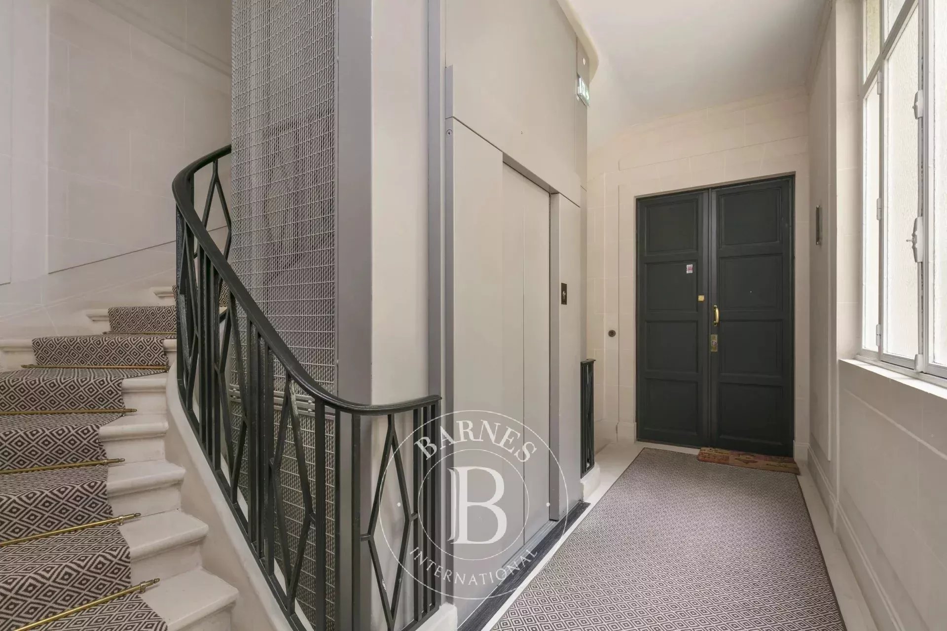 Neuilly-sur-Seine  - Appartement 4 Pi&egrave;ces 3 Chambres - picture 19