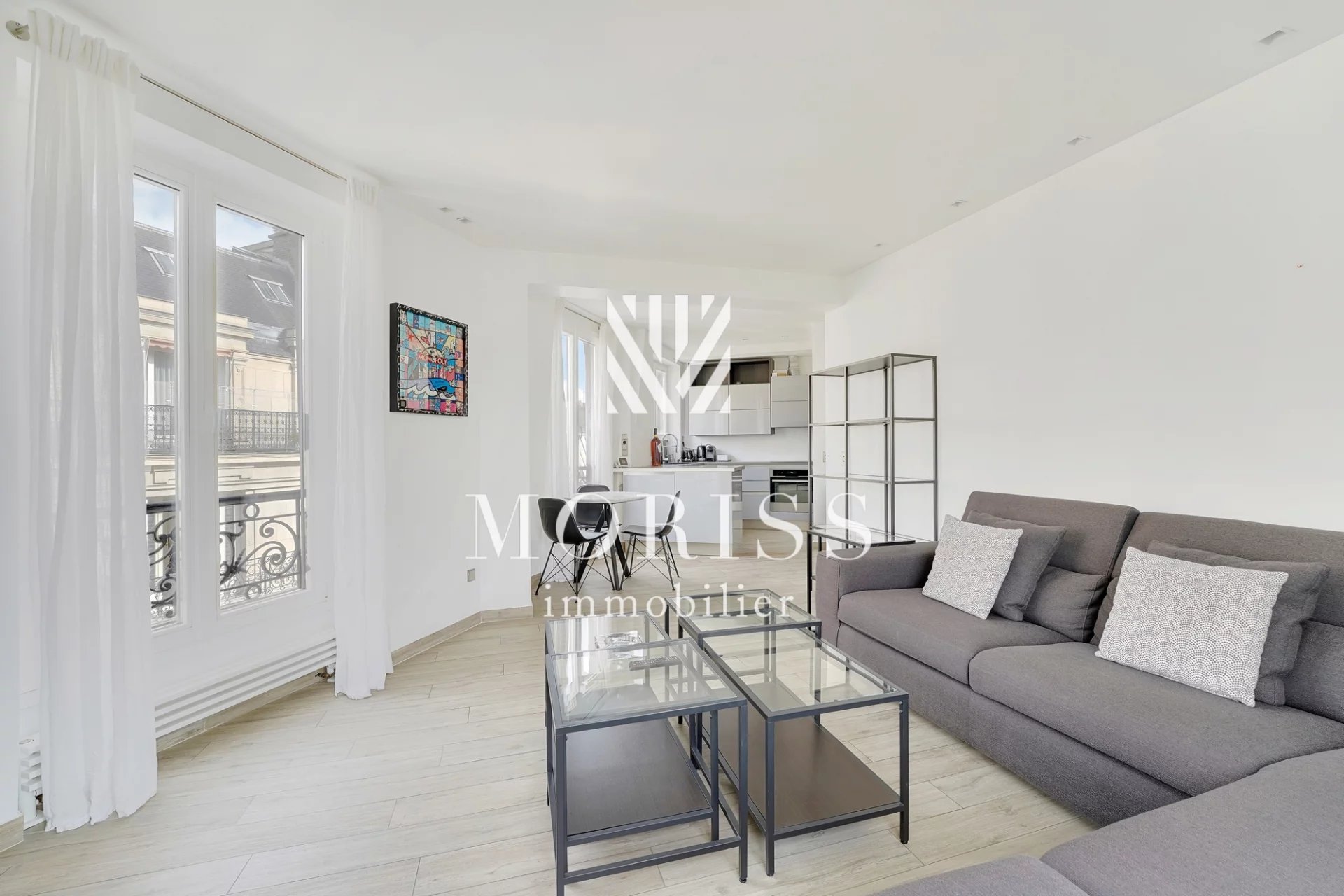 Appartement 2 pièces refait à neuf – AVENUE NIEL - Image Array