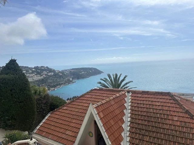 Roquebrune-Cap-Martin – Charming Villa at the Gates of Monaco