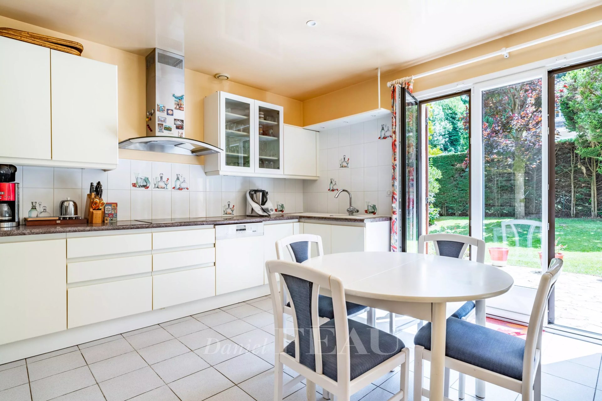 5 Bedroom Villa/Townhouse's Image 10