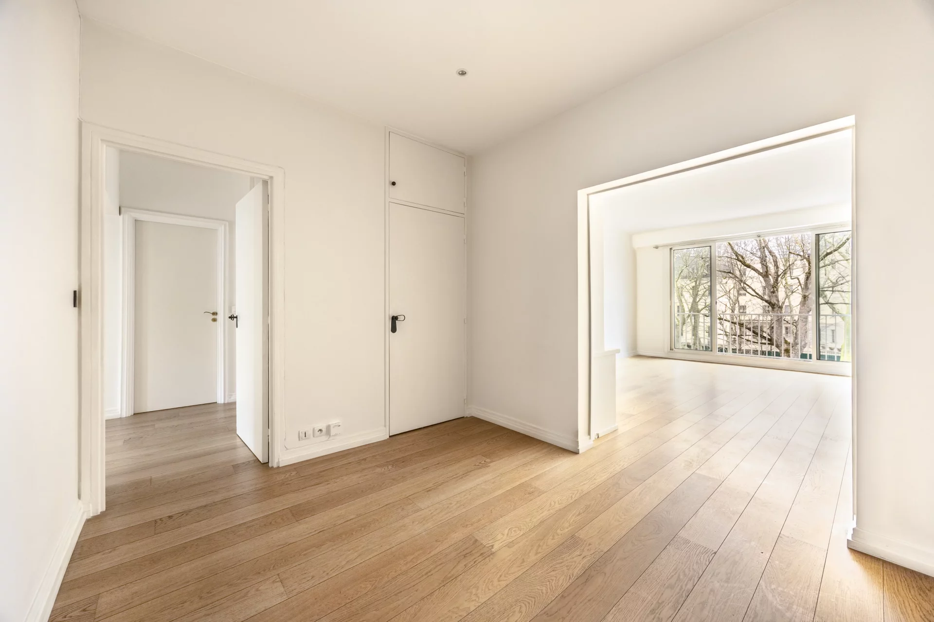 Neuilly-sur-Seine - PORTE MAILLOT