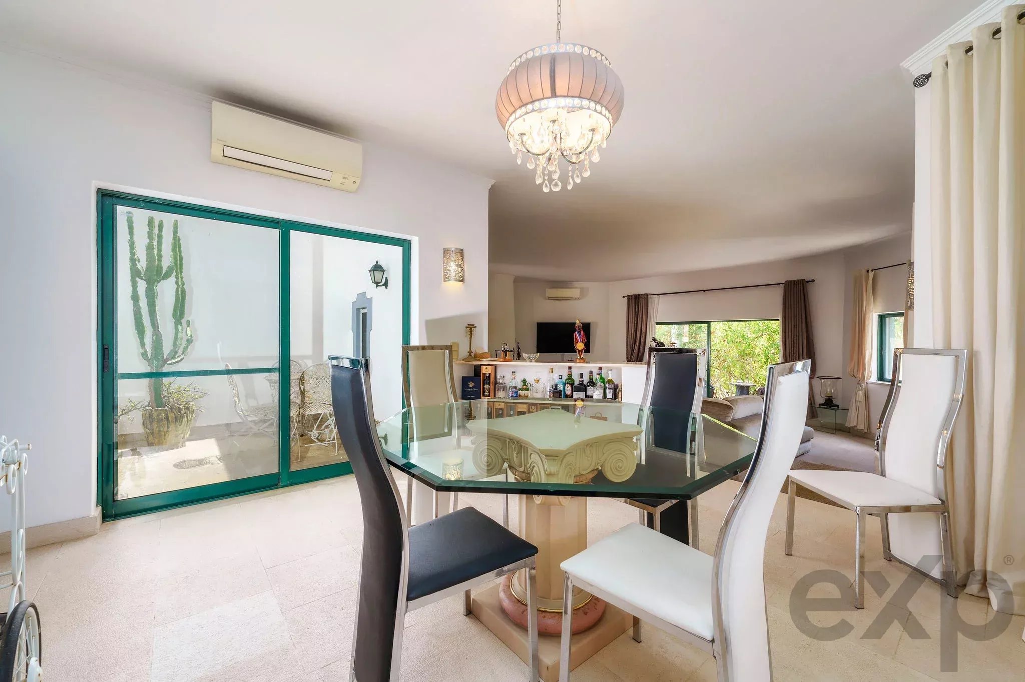 Exceptional hilltop villa with panoramic sea and countryside views 86991734 image 17
