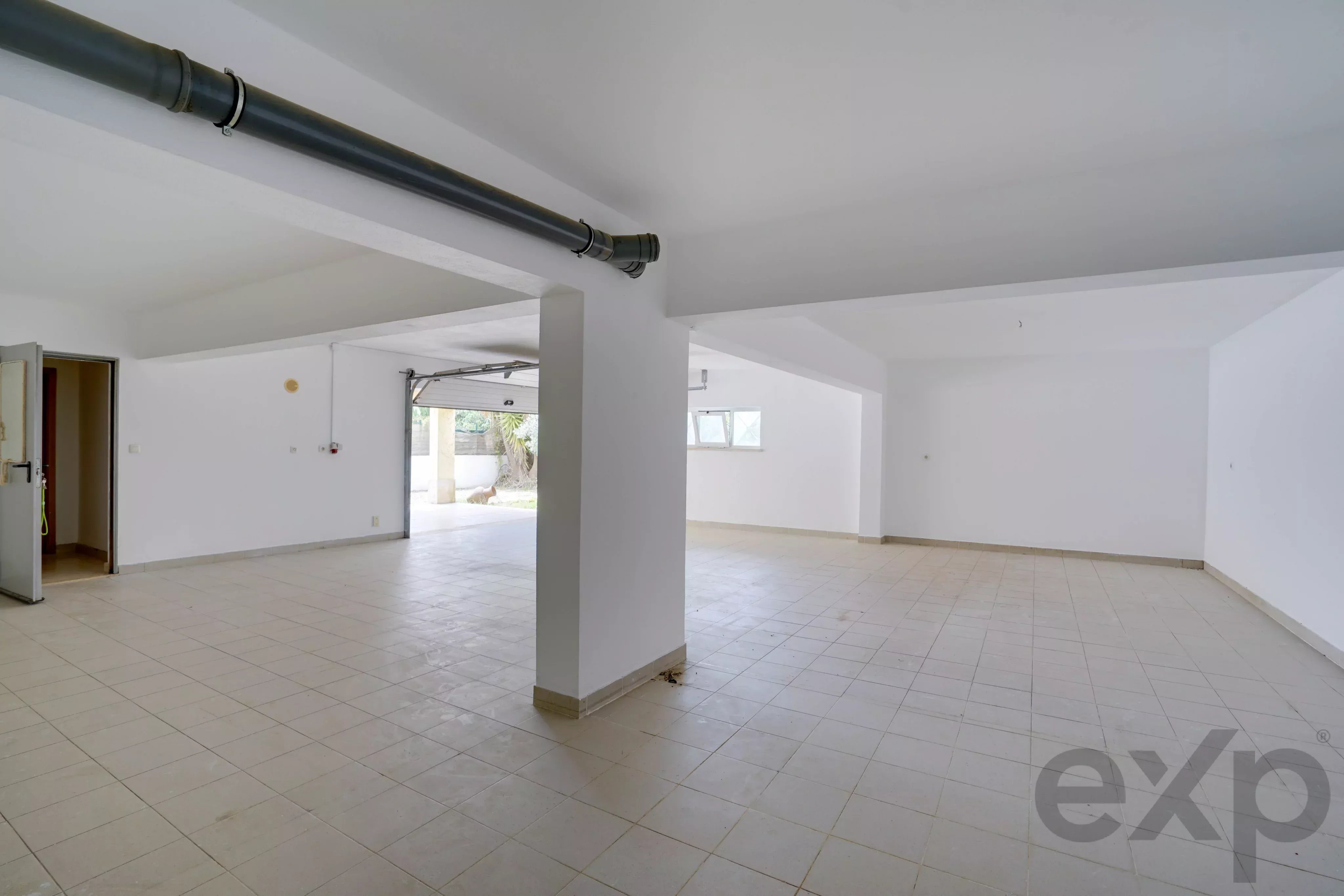 OPPORTUNITY OF THE MONTH: EXUBERANT HOME AT AN EXCELLENT PRICE. 86364147 image 41