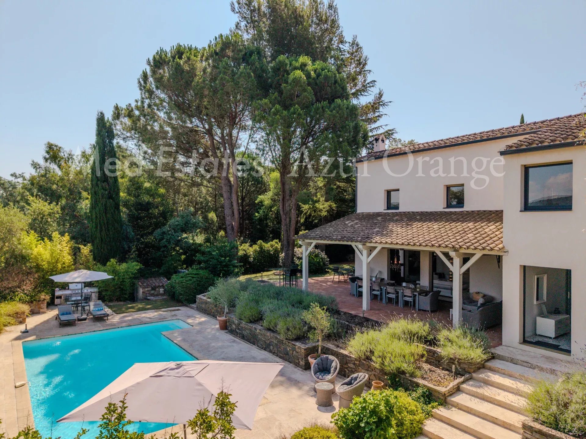 Agence immobilière de Med-Estates Saint Tropez
