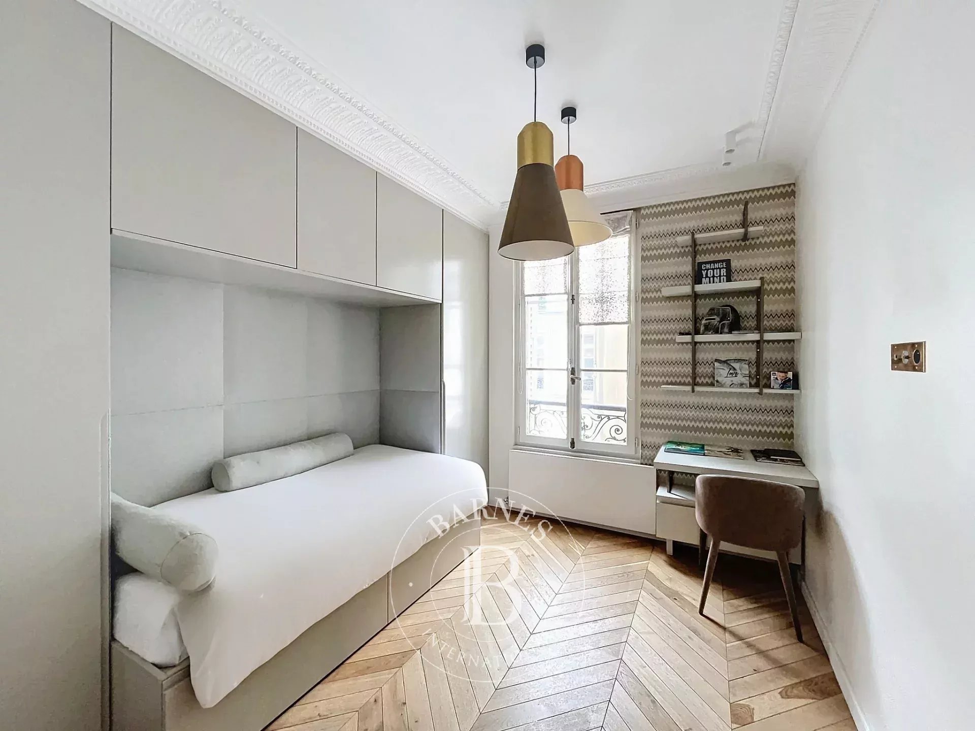 Daire Paris 8ème - picture 14