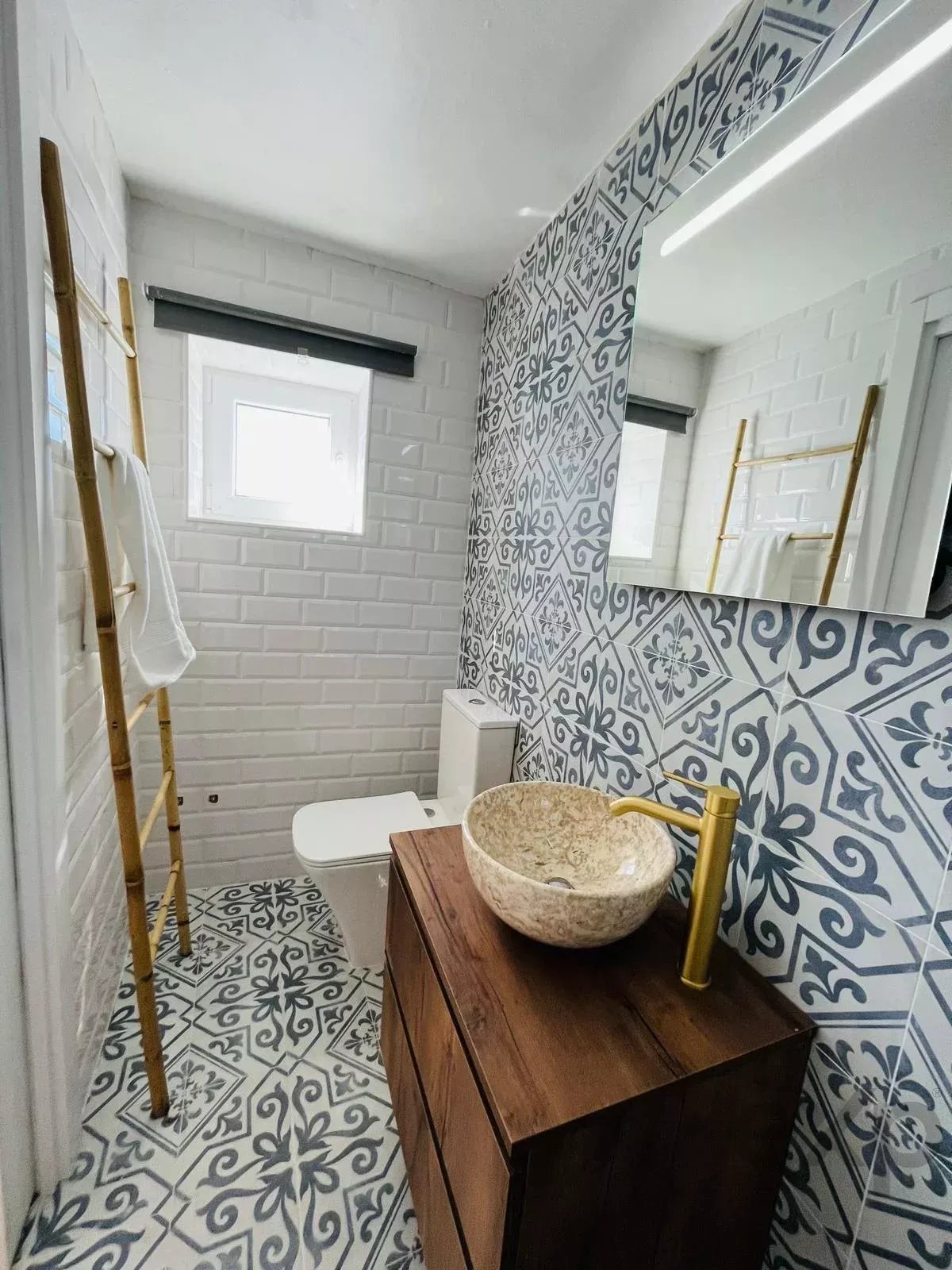 Charming 10-Room House in Costa da Caparica 2825-440 image 15